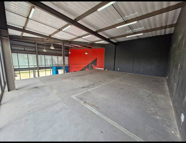 294M² RETAIL TO LET IN BARTLETT